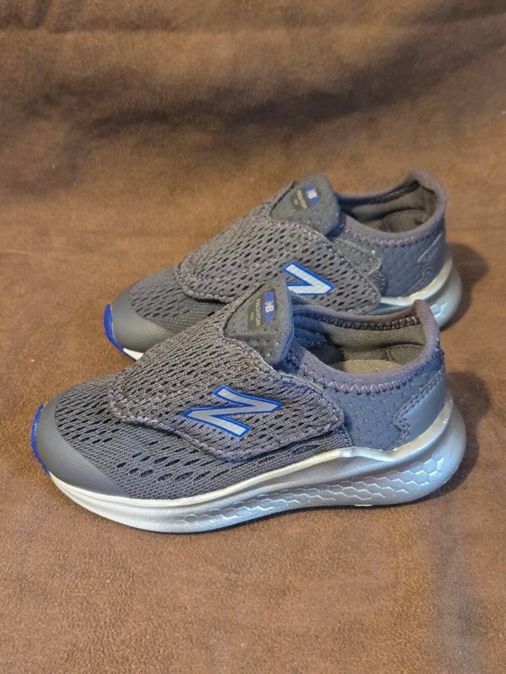 New Balance Child Tennis Shoes 7.5